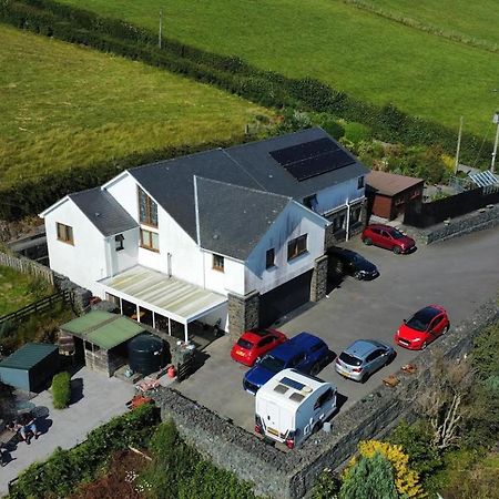 Bed and Breakfast Y Grange Llanfihangel-y-Creuddyn Exterior foto
